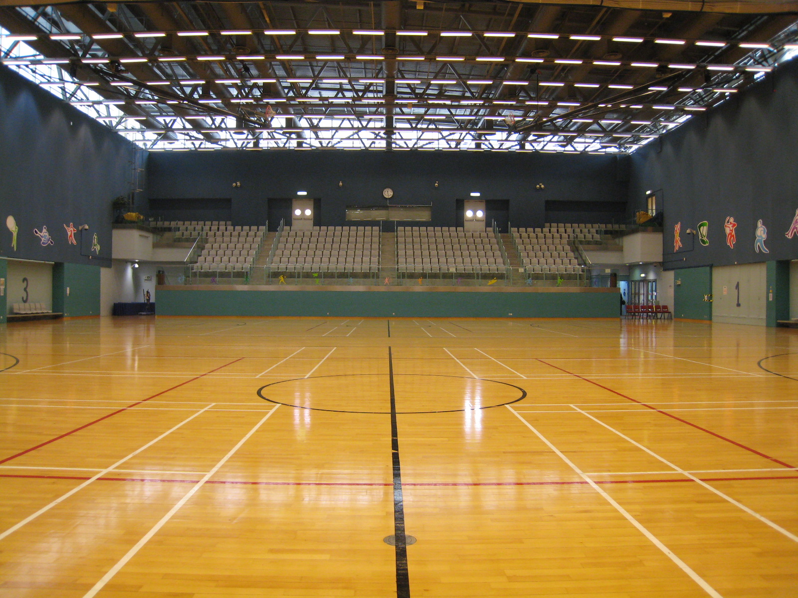 青衣體育館的相片(一)